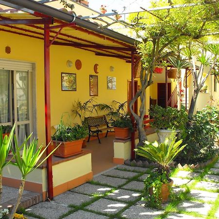 Domus Felix Bed & Breakfast Ercolano Dış mekan fotoğraf